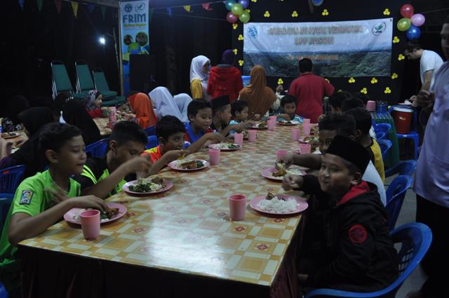 Dinning